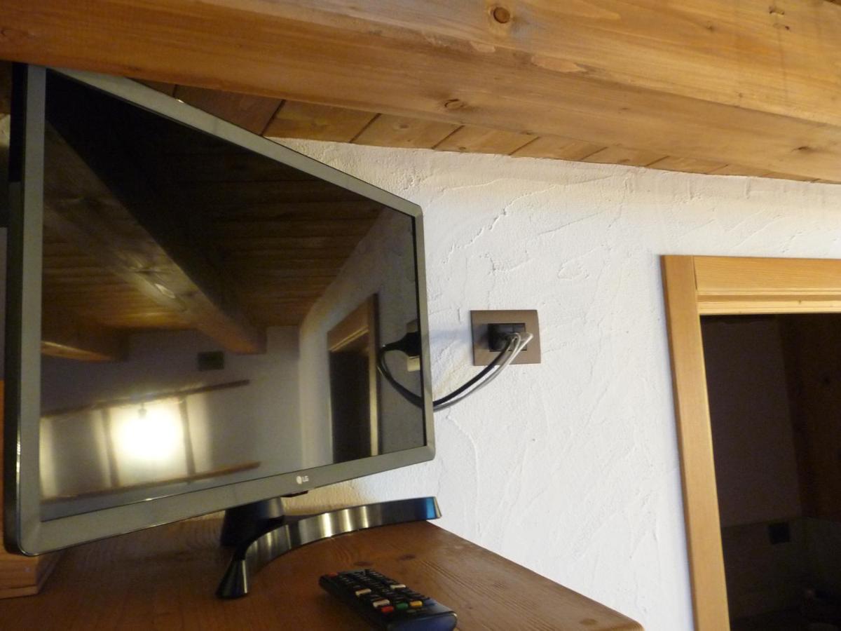 Beb Luca76 Avise Exterior foto